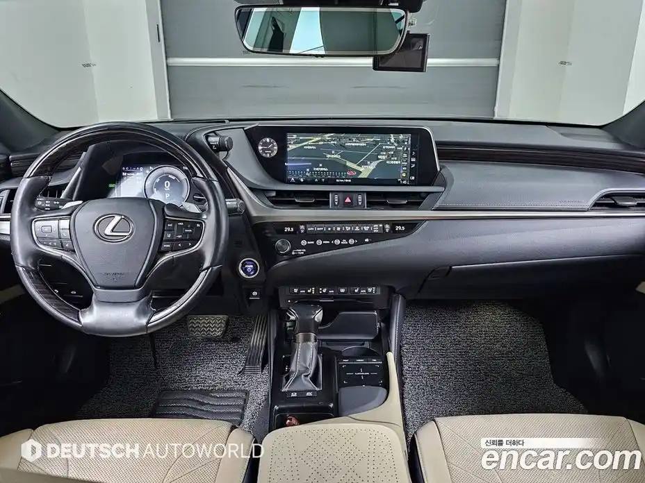 Lexus ES 2019 2.5 гидро в Москве № 1693041, фото 7