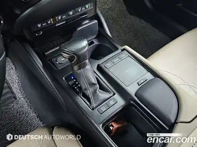 Lexus ES 2019 2.5 гидро в Москве № 1693041, миниатюра 9