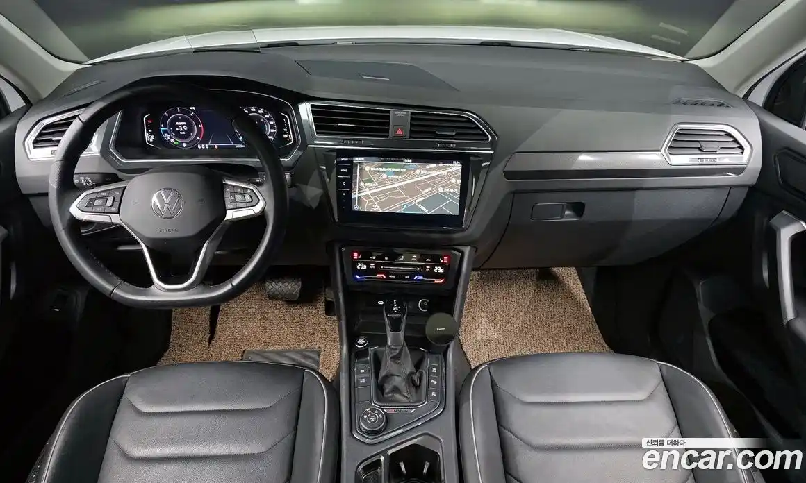 Volkswagen Tiguan 2023 2.0 гидро в Москве № 1693105, фото 7