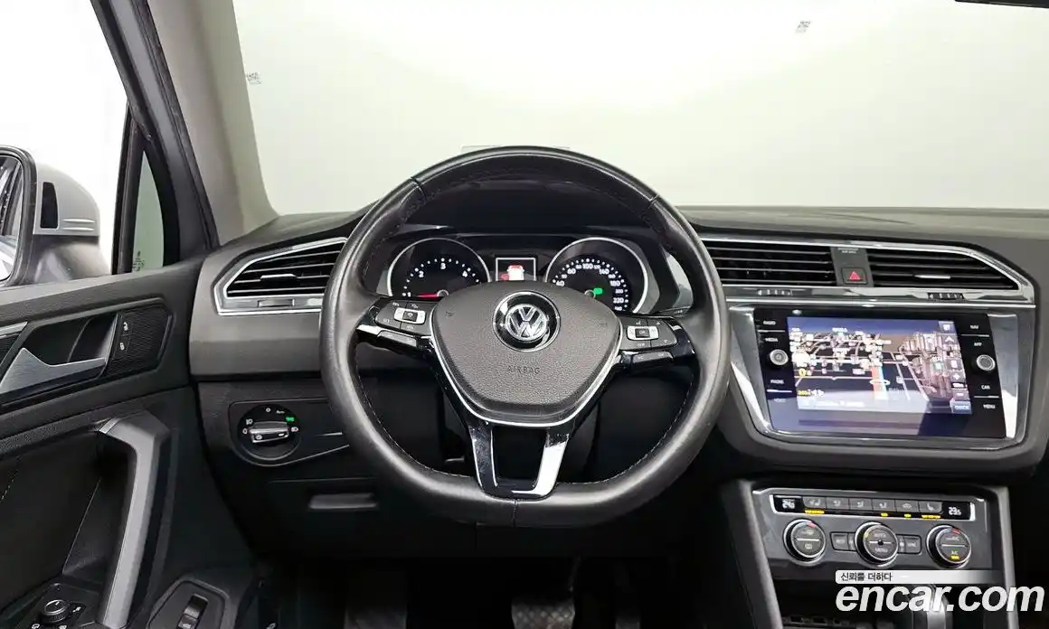 Volkswagen Tiguan 2020 2.0 гидро в Москве № 1693443, фото 12