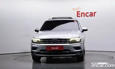 Volkswagen Tiguan 2020 2.0 гидро в Москве № 1693443, миниатюра 3