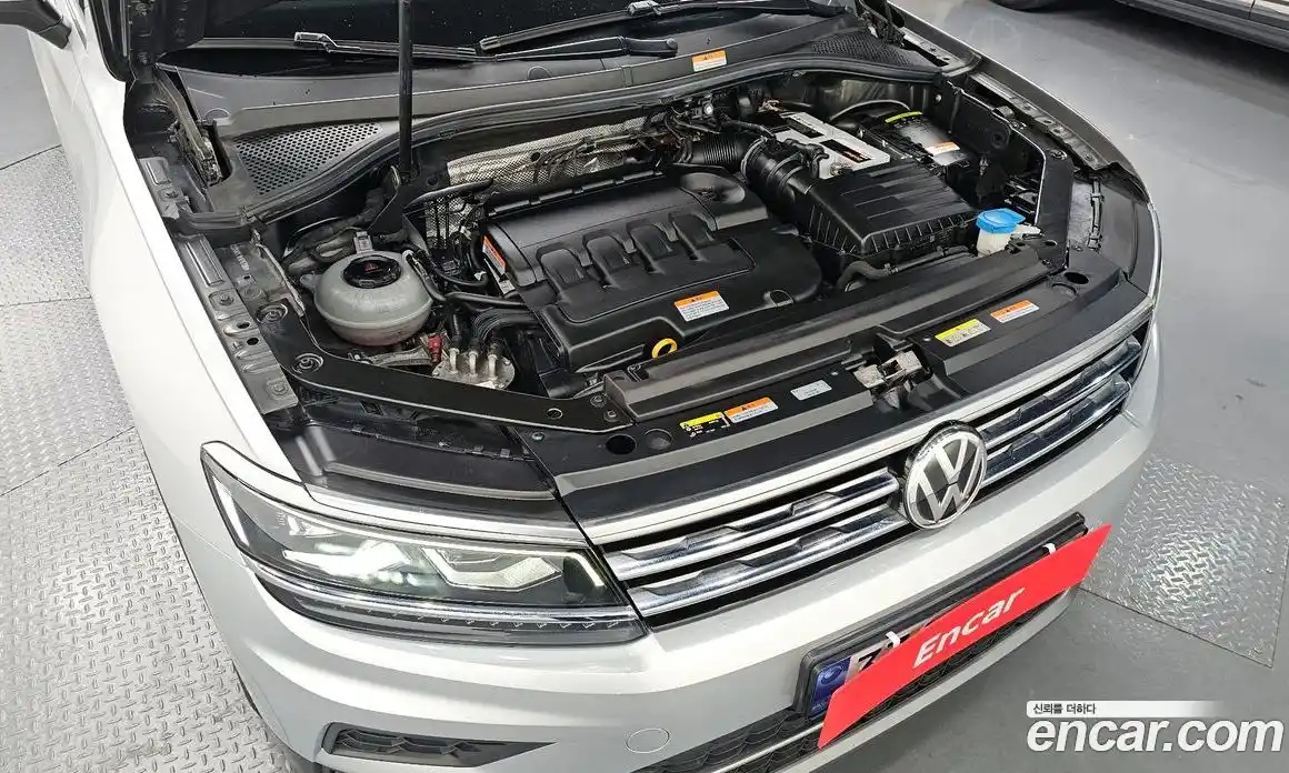 Volkswagen Tiguan 2020 2.0 гидро в Москве № 1693443, фото 6