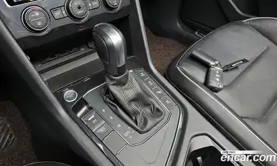 Volkswagen Tiguan 2020 2.0 гидро в Москве № 1693443, миниатюра 9