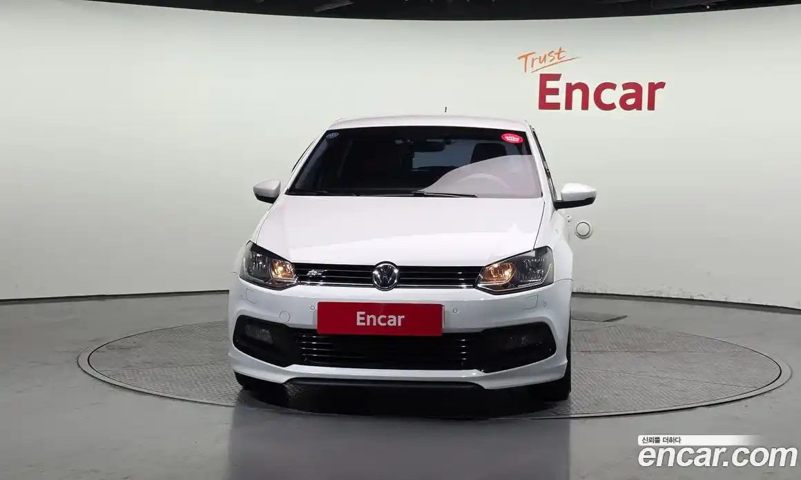 Volkswagen Polo 2015 1.4 гидро в Москве № 1693457, фото 3