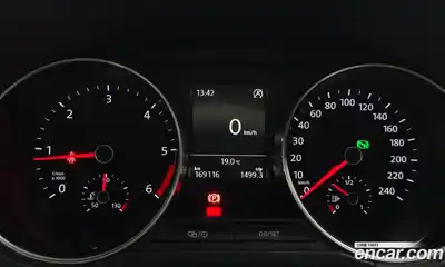 Volkswagen Polo 2015 1.4 гидро в Москве № 1693457, миниатюра 8