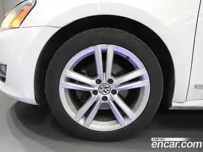 Volkswagen Passat 2015 2.0 гидро в Москве № 1693616, миниатюра 5