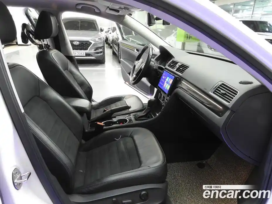 Volkswagen Passat 2015 2.0 гидро в Москве № 1693616, фото 10