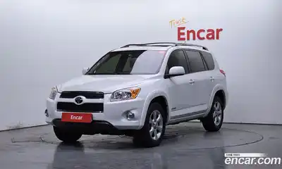 Toyota RAV4, 2012