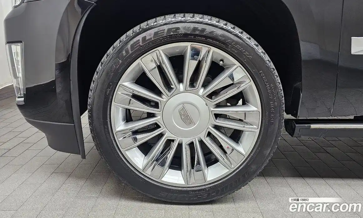 Cadillac Escalade 2016 6.2 гидро в Москве № 1696825, фото 5