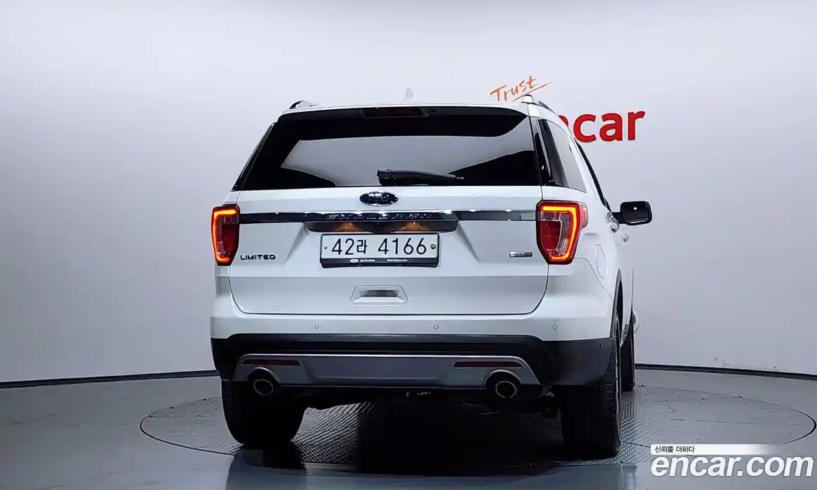 Ford Explorer 2017 2.3 гидро в Москве № 1696916, фото 4