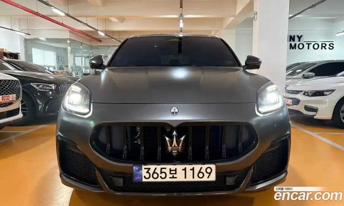 Maserati Grecale 2023 3.0 гидро, фото 1