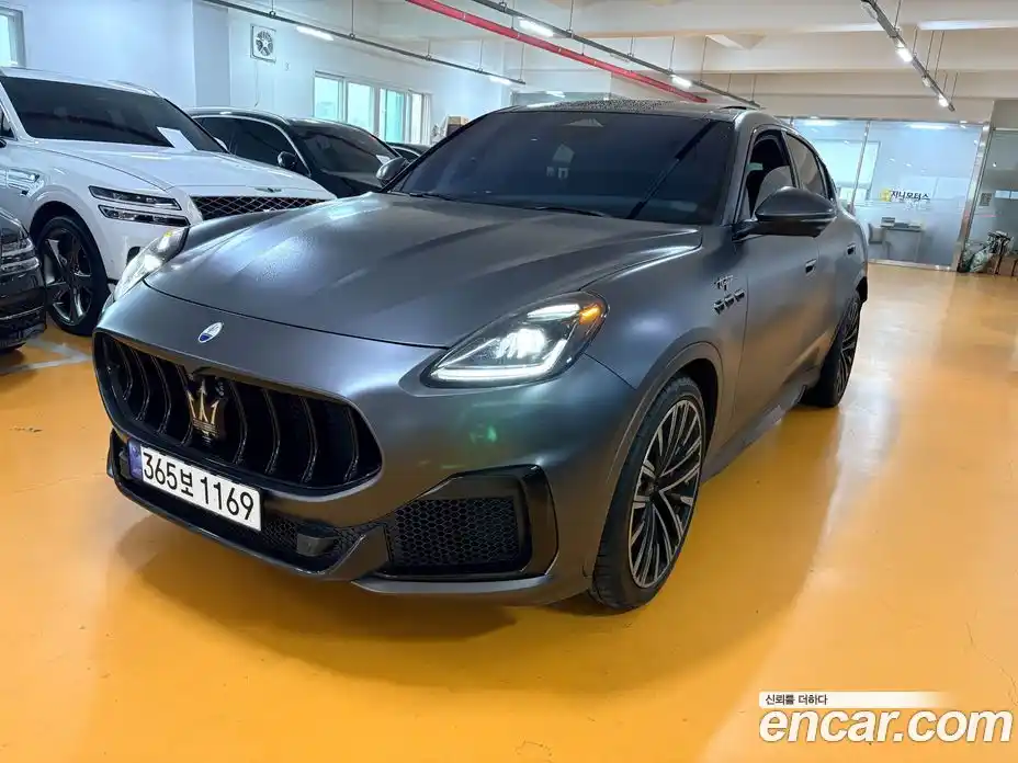 Maserati Grecale 2023 3.0 гидро, фото 18