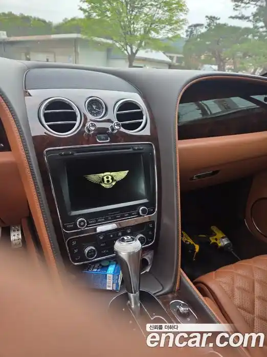 Bentley Continental 2016 4.0 гидро, фото 8