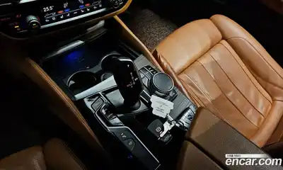 BMW 5-Series 2017 2.0 гидро в Москве № 193135, миниатюра 9