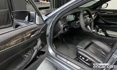 BMW 5-Series 2018 3.0 гидро в Москве № 193149, миниатюра 10