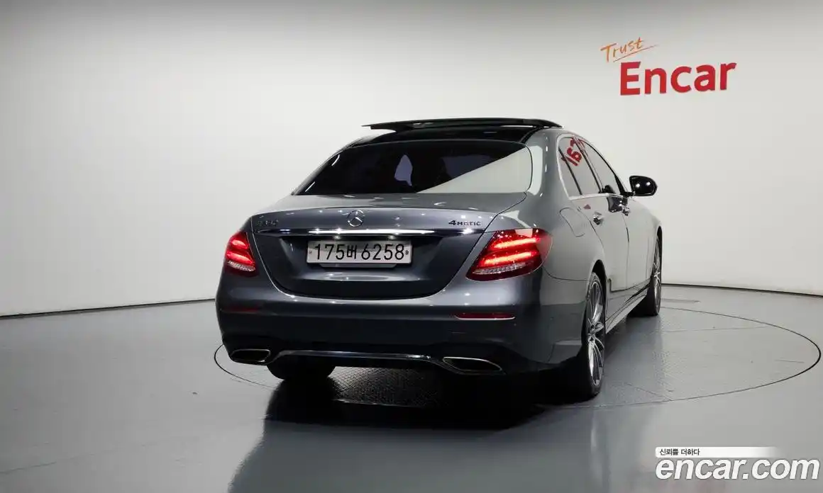 Mercedes-Benz E-Class 2019 2.0 гидро, фото 4