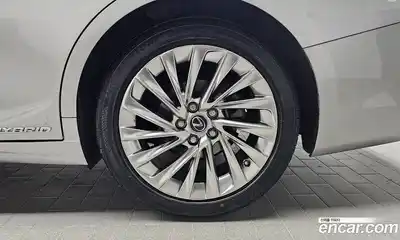 Lexus ES 2020 2.5 гидро в Москве № 214658, миниатюра 5