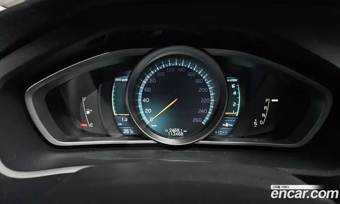Volvo V40 2013 2.0 гидро в Москве № 229594, фото 8