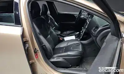 Volvo V40 2013 2.0 гидро в Москве № 229594, миниатюра 10
