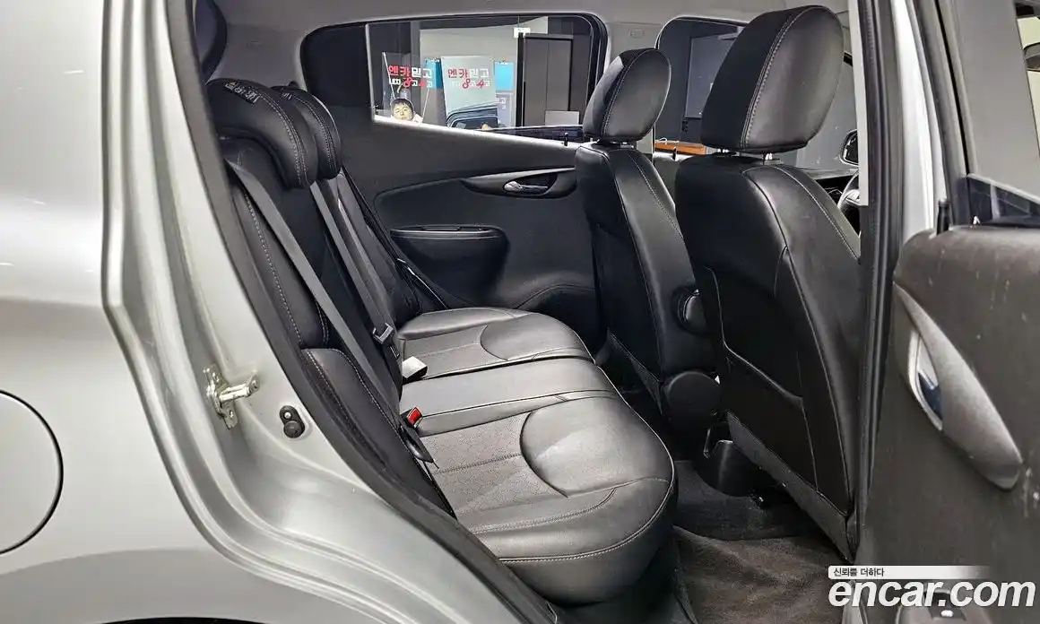 Chevrolet Spark 2016 1.0 гидро в Москве № 37861, фото 12