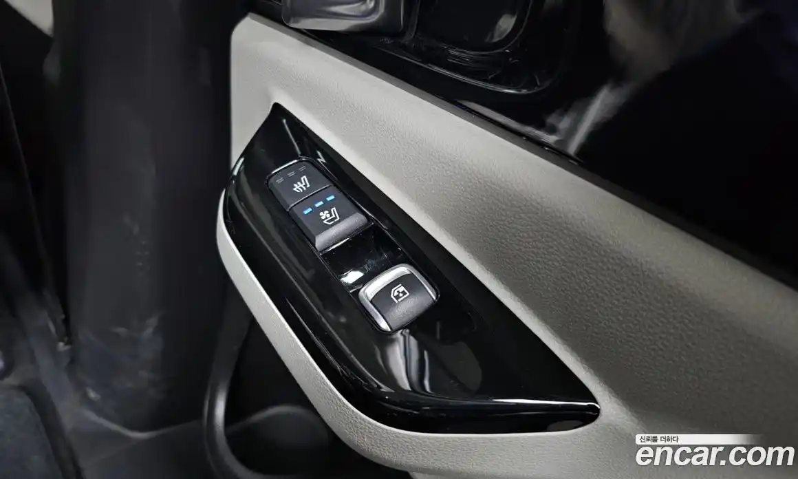Kia Canival 2022 2.2 гидро в Москве № 51389, фото 18