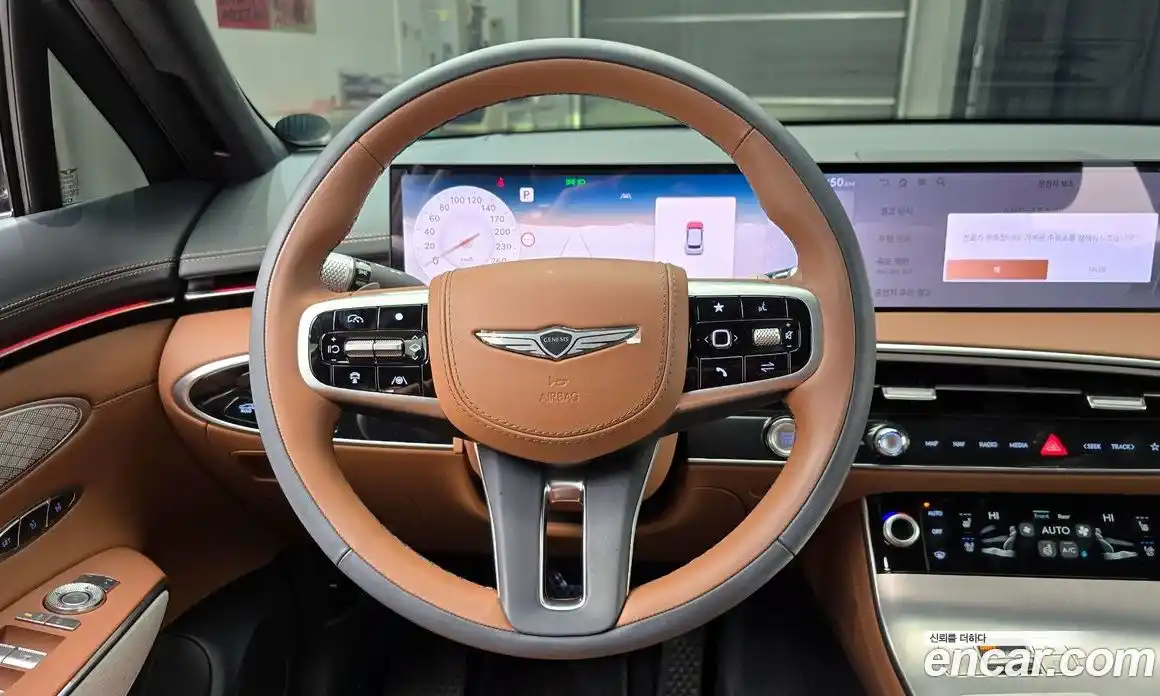 Genesis GV70 2025 2.5 гидро в Москве № 58308, фото 13