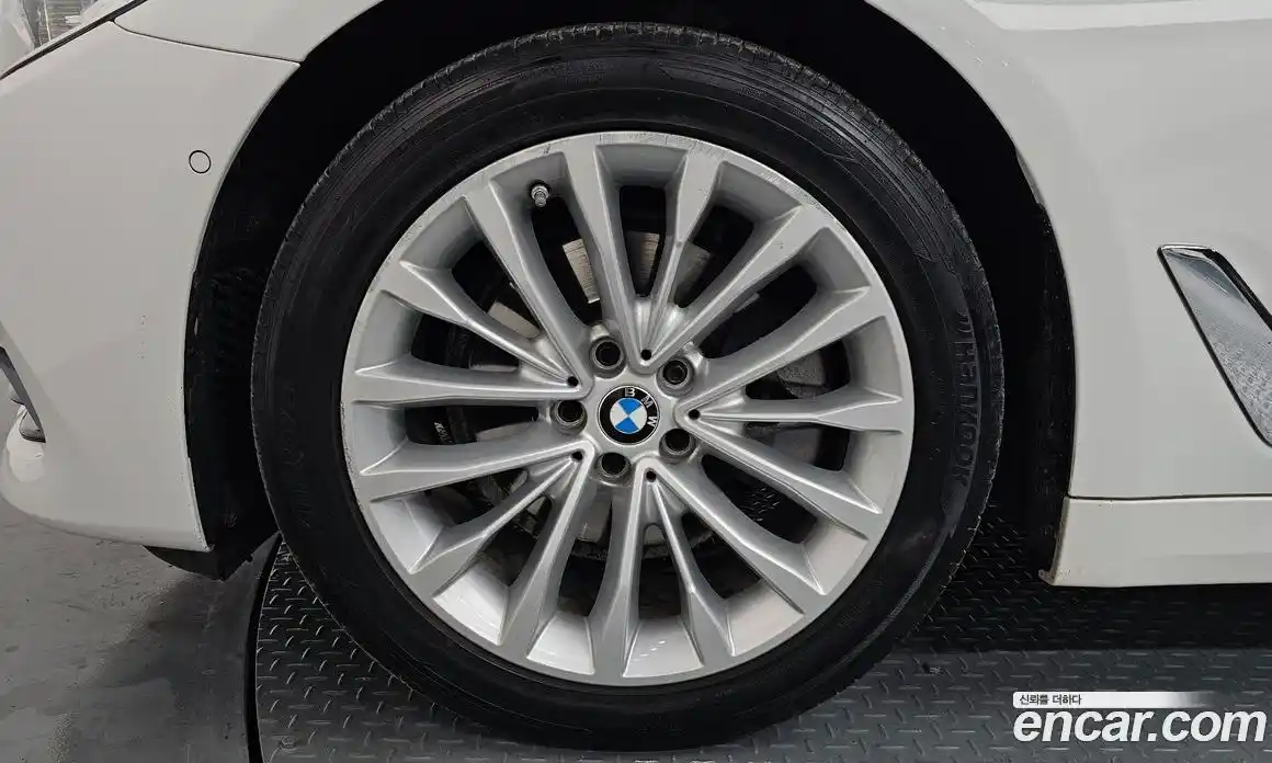 BMW 5-Series 2018 2.0 гидро в Москве, фото 5