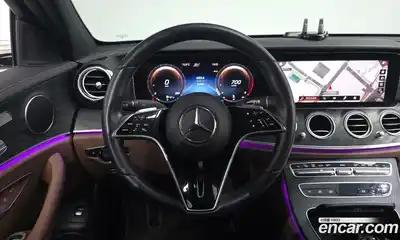 Mercedes-Benz E-Class 2023 2.0 гидро, миниатюра 12