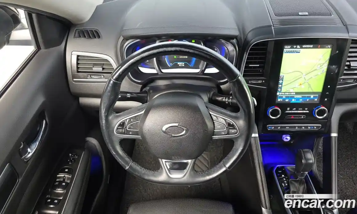 Renault QM6 2017 2.0 гидро в Москве № 106541, фото 13