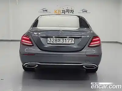 Mercedes-Benz E-Class 2019 2.0 гидро в Москве, миниатюра 4