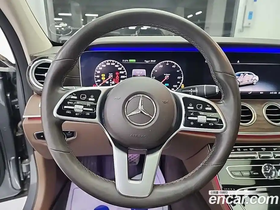 Mercedes-Benz E-Class 2019 2.0 гидро в Москве, фото 9