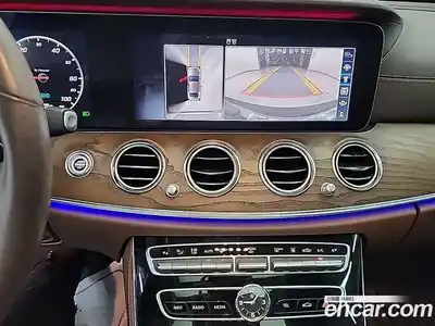 Mercedes-Benz E-Class 2019 2.0 гидро в Москве, миниатюра 10