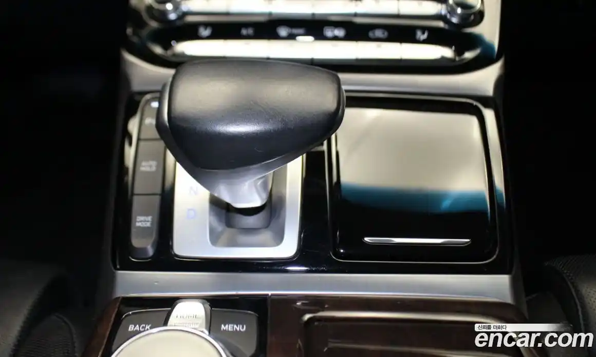 Genesis EQ900 2017 3.8 гидро в Москве № 1245588, фото 9