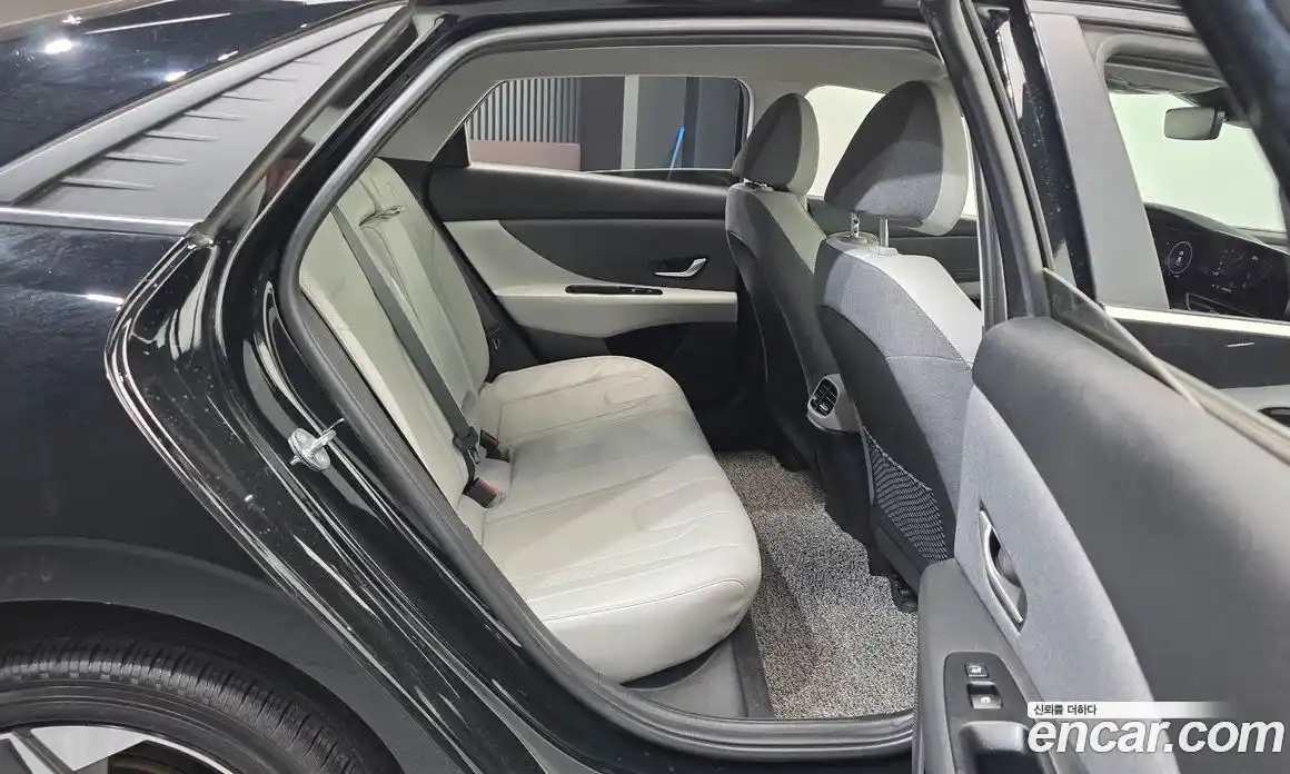 Hyundai Avante 2023 1.6 гидро в Москве № 126992, фото 12