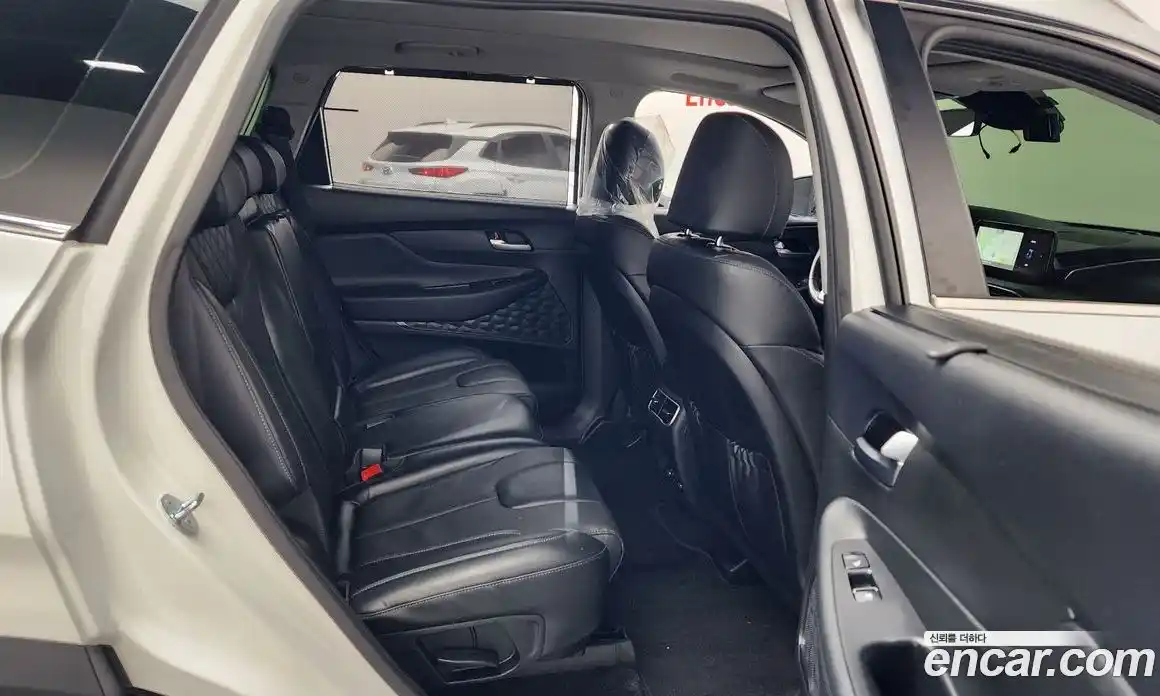 Hyundai Santa Fe 2022 1.6 гидро в Москве № 127007, фото 11