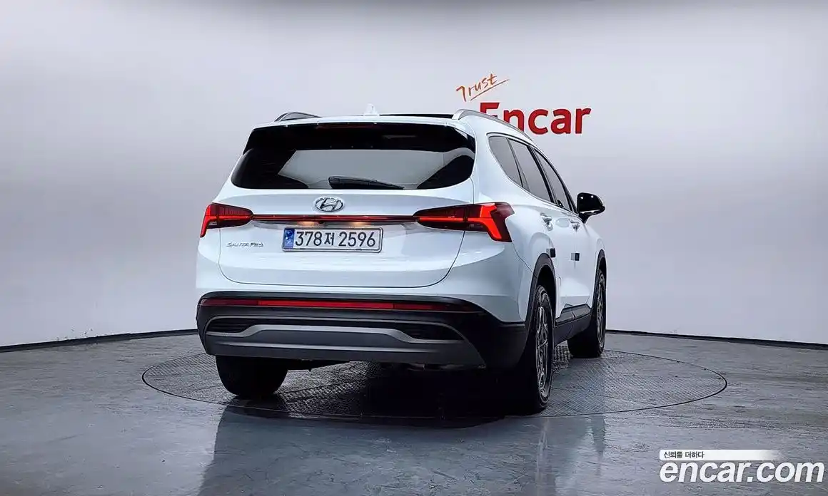 Hyundai Santa Fe 2022 1.6 гидро в Москве № 127007, фото 3