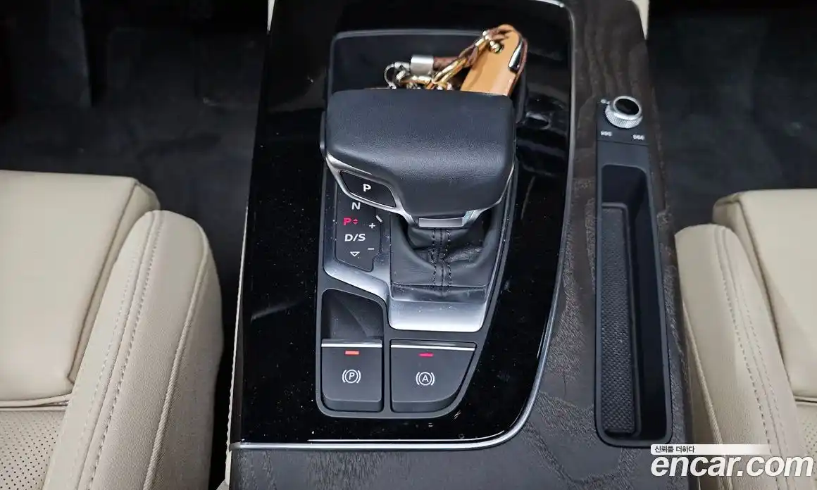 Audi Q5 2023 2.0 гидро в Москве № 162366, фото 9