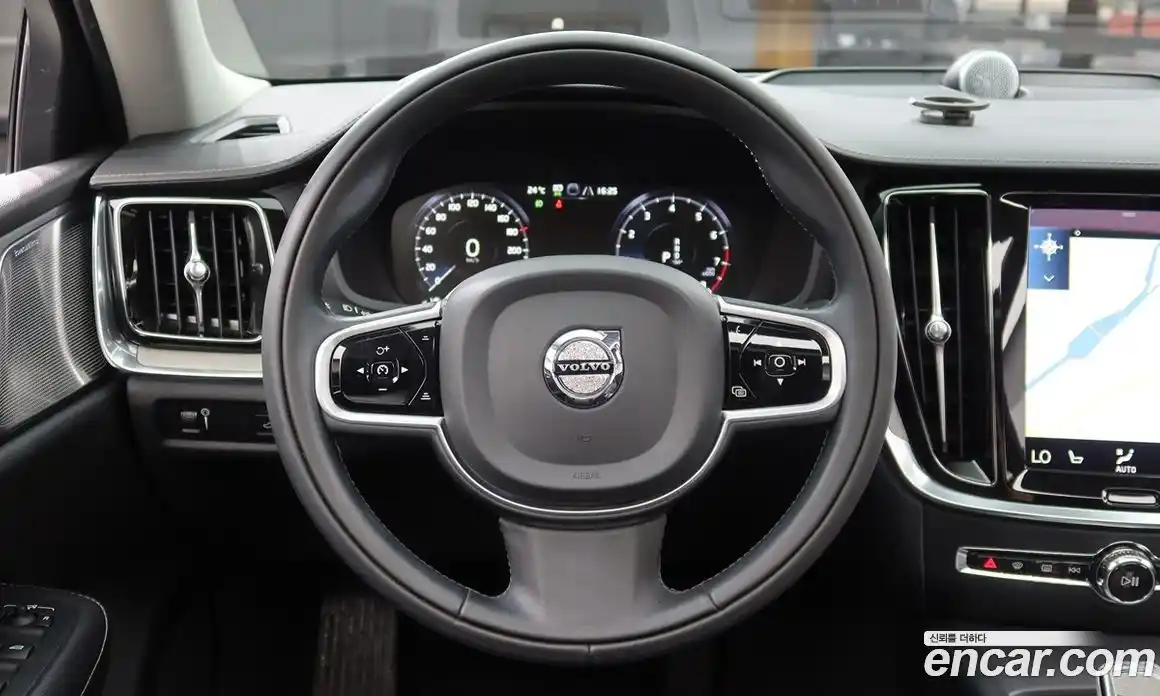 Volvo S60 2021 2.0 гидро в Москве № 164796, фото 12