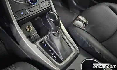 Hyundai Avante 2014 1.6 гидро в Москве № 1684214, миниатюра 9