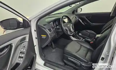Hyundai Avante 2014 1.6 гидро в Москве № 1684214, миниатюра 10