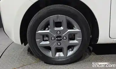 Kia Ray 2023 1.0 гидро в Москве № 1684808, миниатюра 5