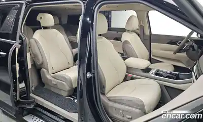 Kia Canival 2023 3.5 гидро в Москве № 1684819, миниатюра 12