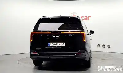 Kia Canival 2023 3.5 гидро в Москве № 1684819, миниатюра 4
