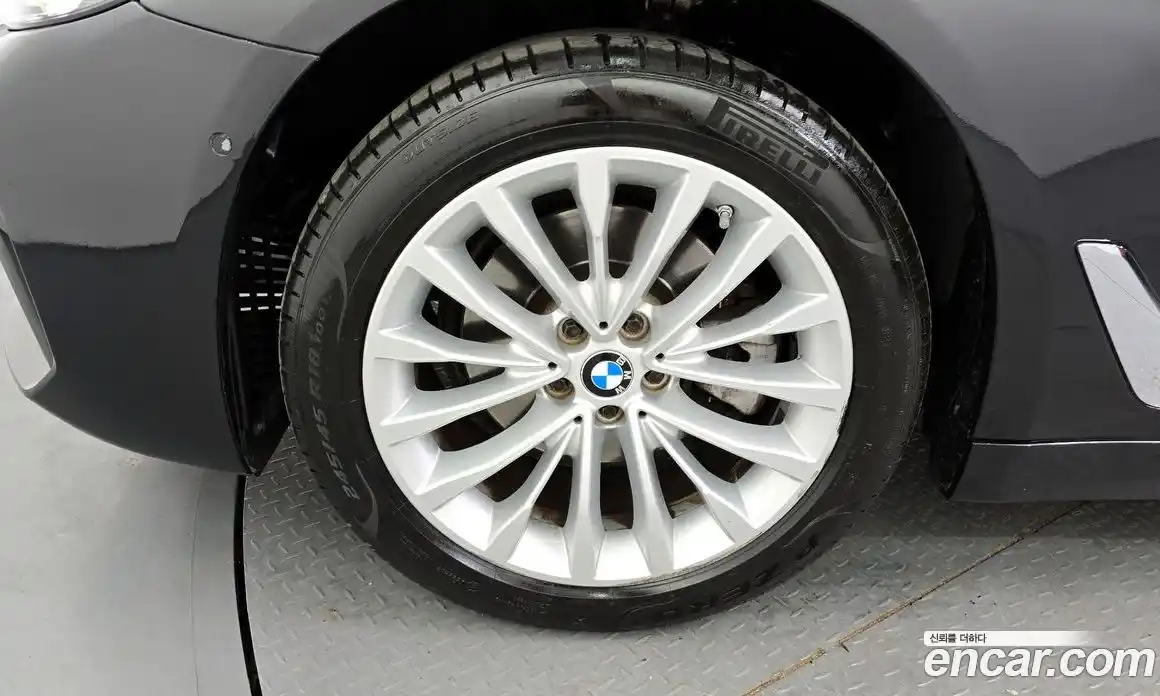 BMW 5-Series 2018 2.0 гидро в Москве № 1686864, фото 5