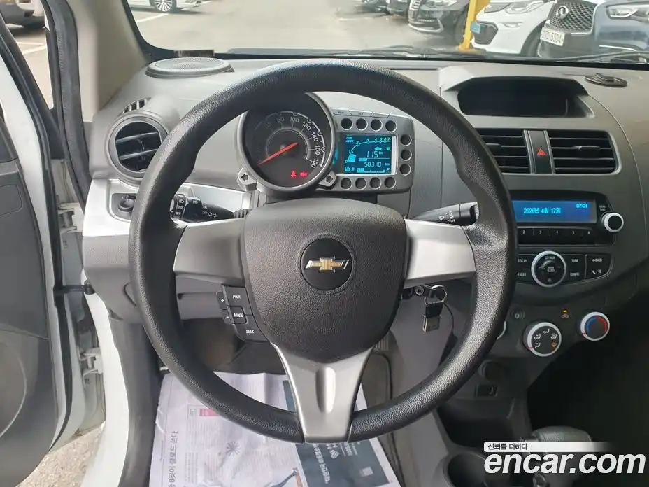 Chevrolet Spark 2013 1.0 гидро в Москве № 1686939, фото 13