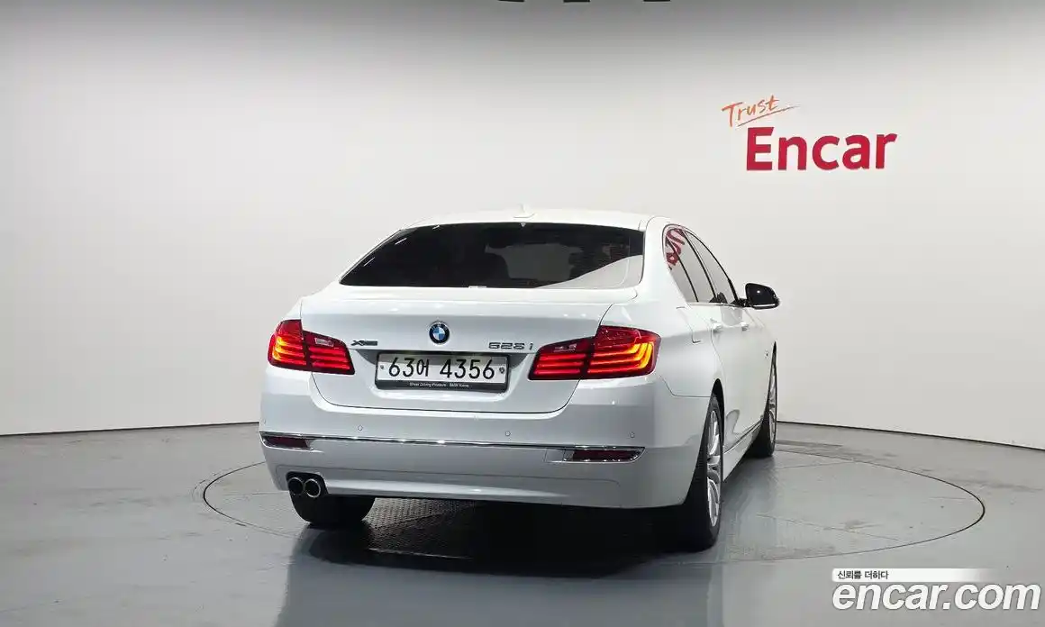 BMW 5-Series 2015 2.0 гидро в Москве № 1687006, фото 4