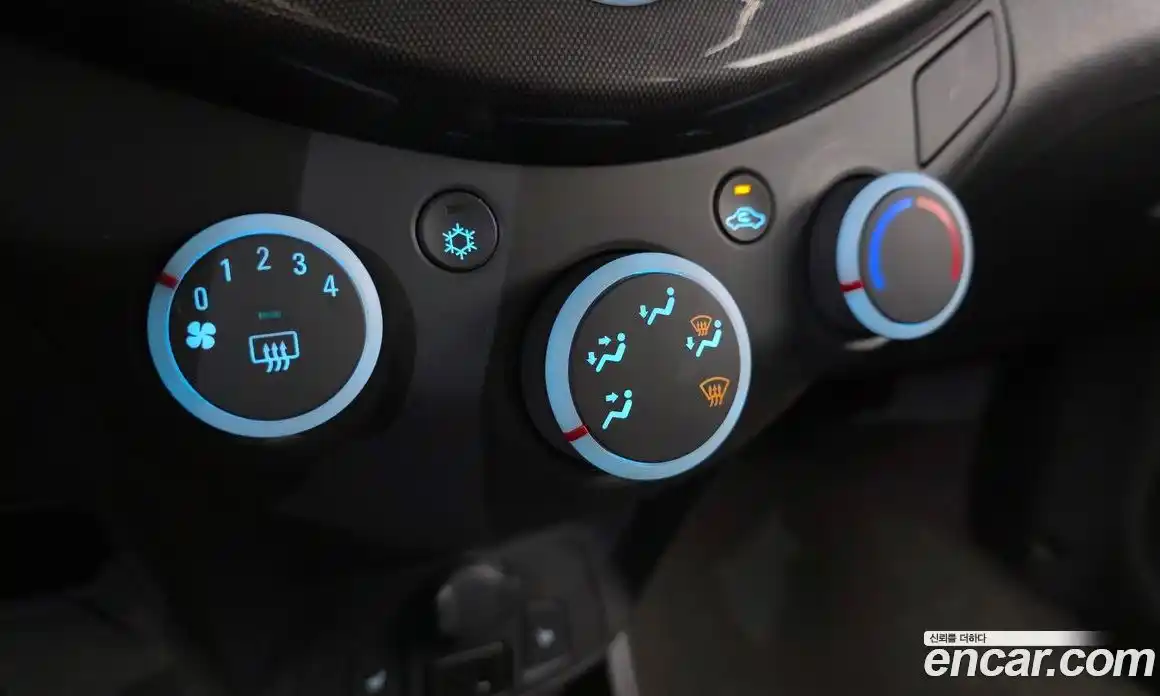 Chevrolet Spark 2013 1.0 гидро в Москве № 1687230, фото 18