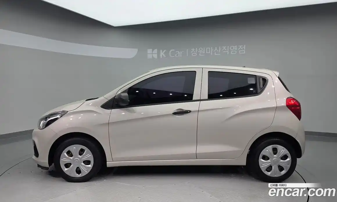 Chevrolet Spark 2016 1.0 гидро в Москве, фото 3