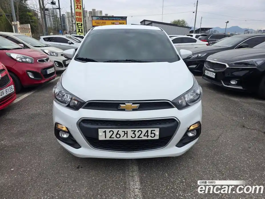 Chevrolet Spark 2017 1.0 гидро в Москве, фото 3