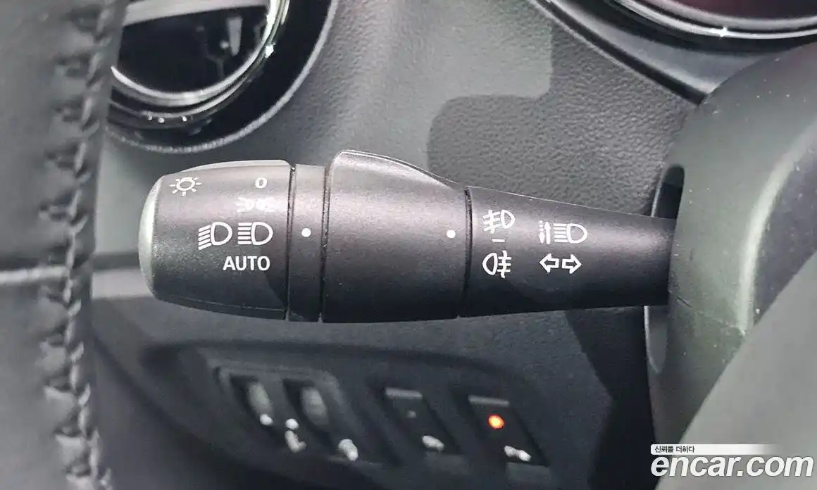 Renault QM3 2017 1.5 гидро в Москве № 1688324, фото 16